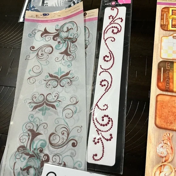 Assorted Craft Stickers and Embellishments lot - Picture 7 of 8